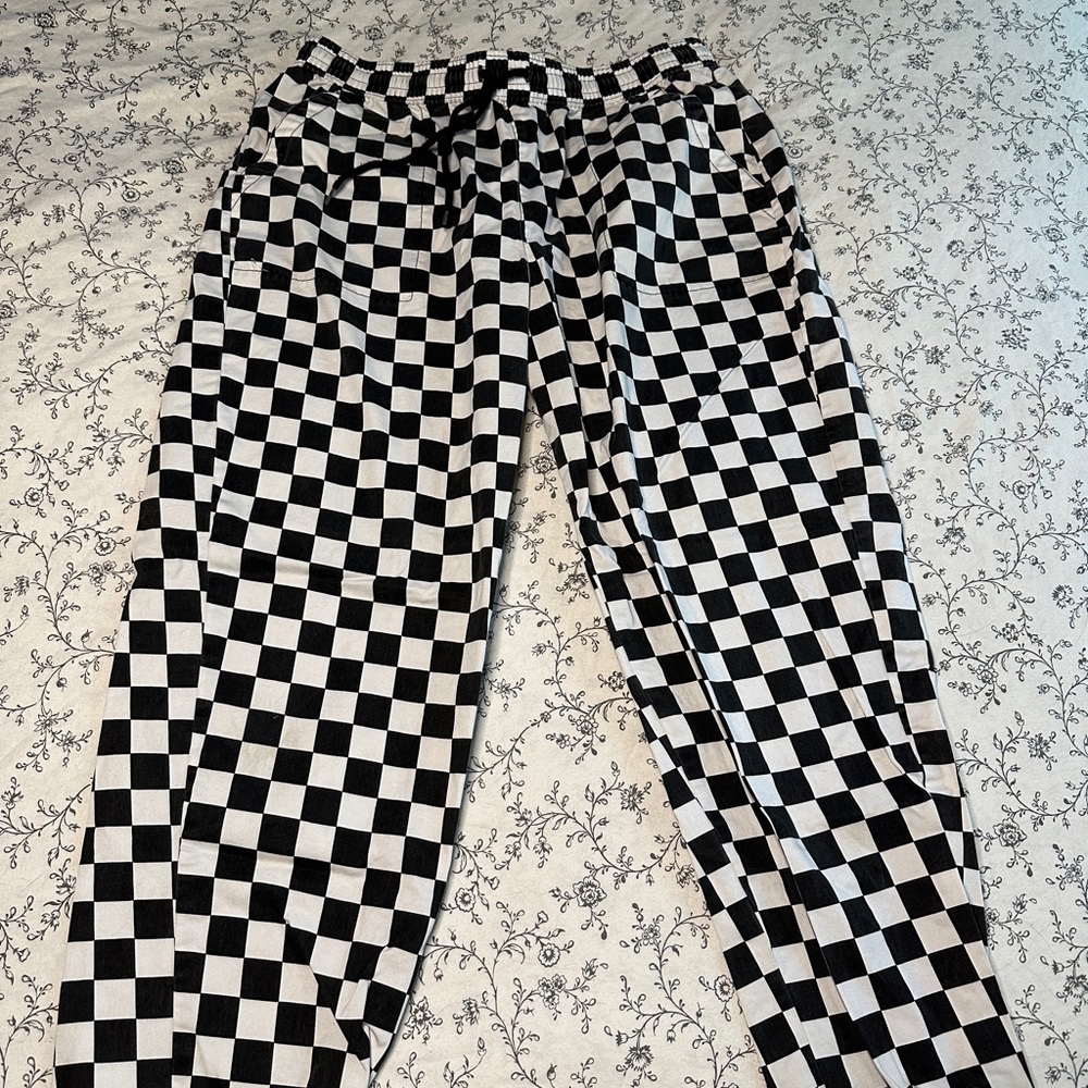 Vans checkered cargos